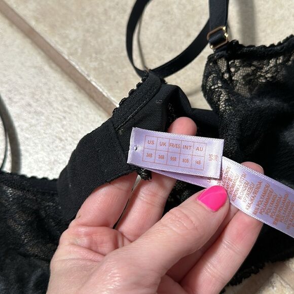 Savage X Fenty Black Candy Hearts Unlined Lace Balconette Bra - Picture 8 of 12